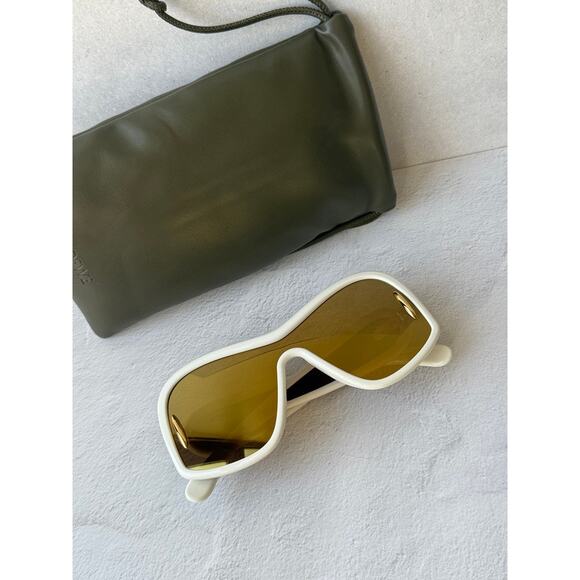 NEW Loewe LW40131I Wave Shield Mirror Sunglasses White main image 8